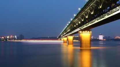 “像造汽车一样建房子”,中南建院与达索系统成立合资公司希望颠覆建筑业